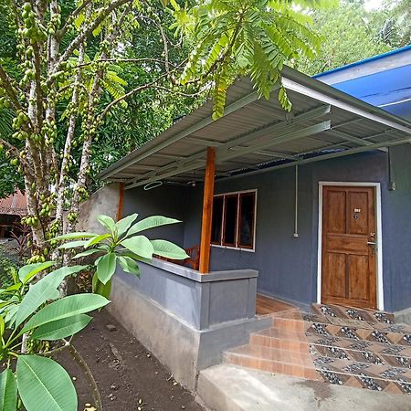 Tangkoko Ranger Homestay Bitung Extérieur photo