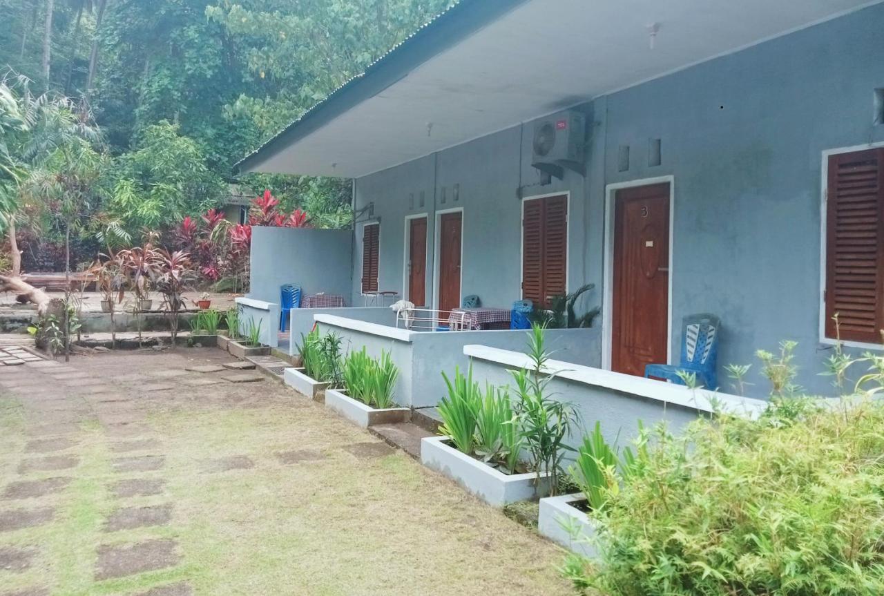 Tangkoko Ranger Homestay Bitung Extérieur photo