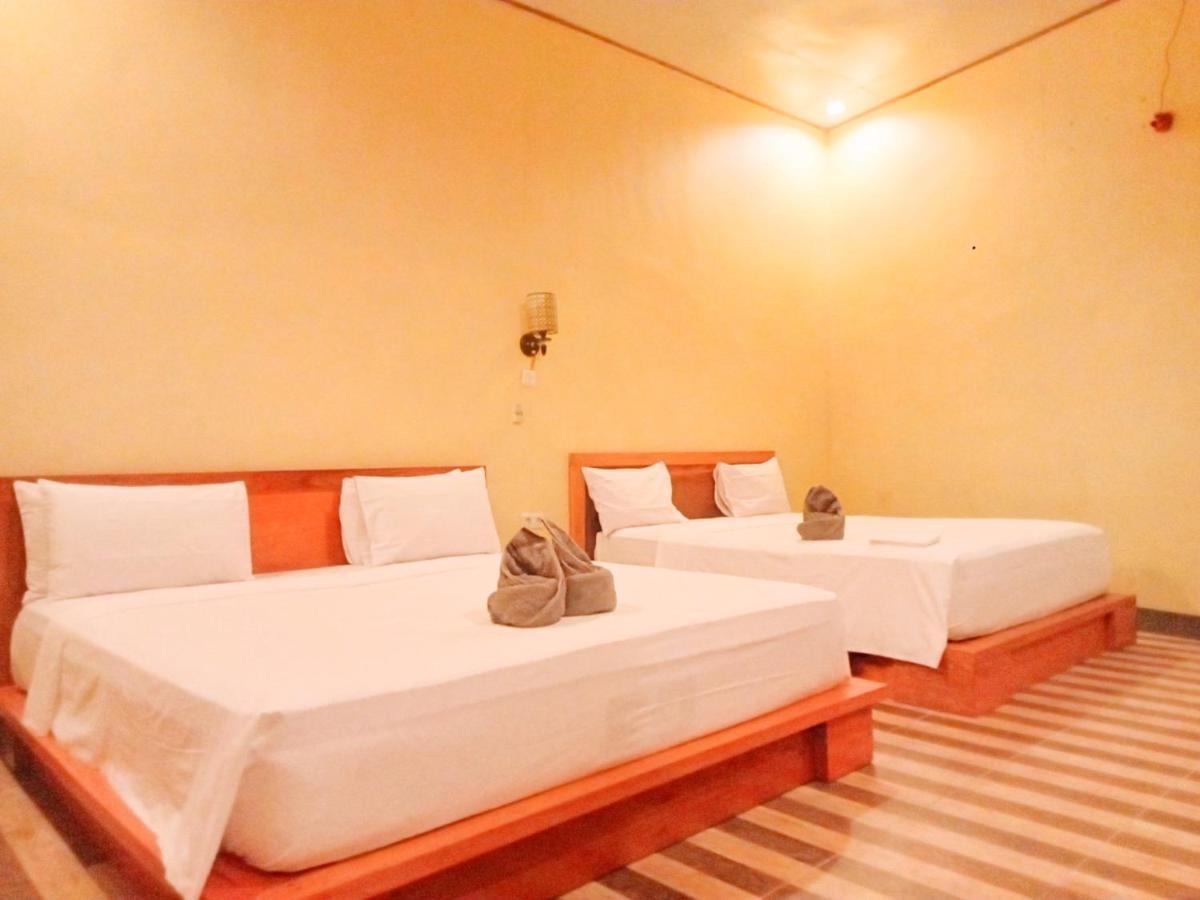 Tangkoko Ranger Homestay Bitung Extérieur photo