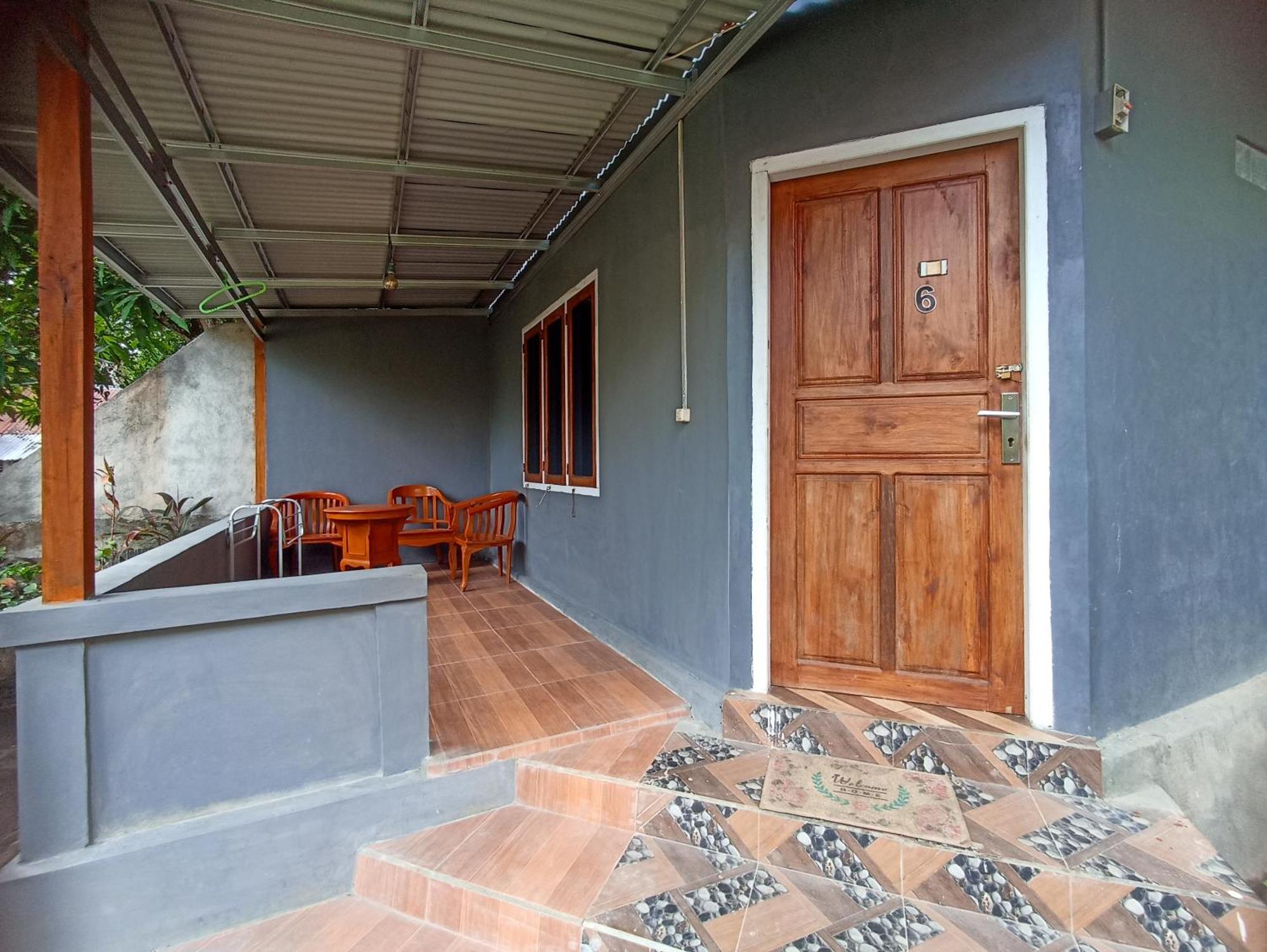 Tangkoko Ranger Homestay Bitung Extérieur photo